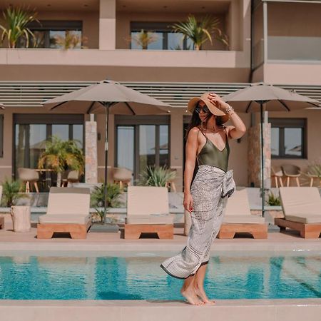 Marble Luxury Suites Karteros Exterior photo